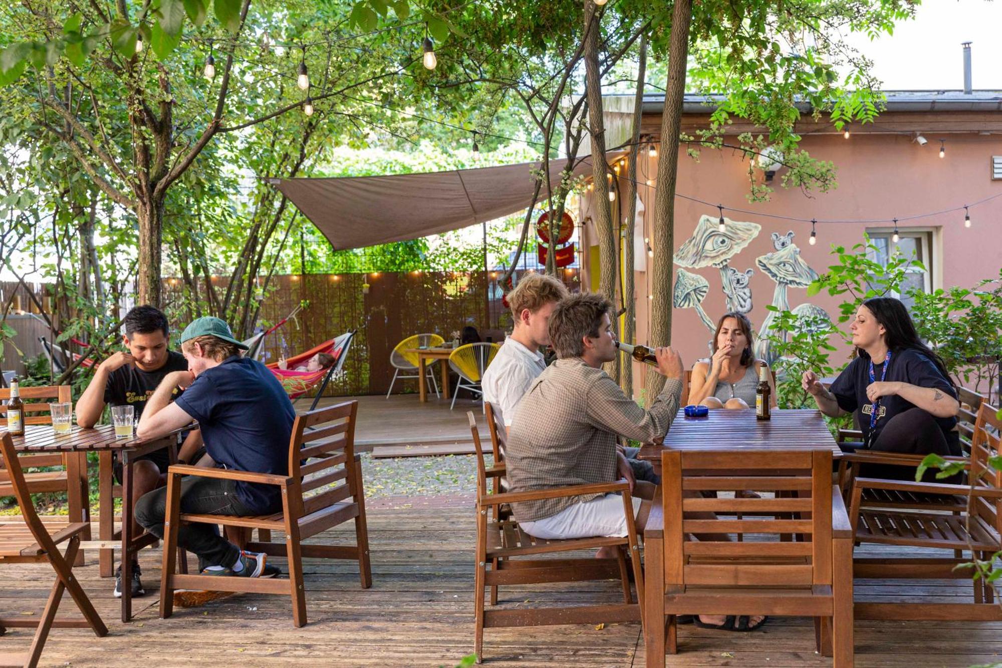 Hostel Eastseven